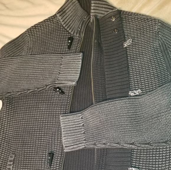 Men's zip up and and fancy button sweater jacket.. Dark gray/Black by Express - Picture 2 of 3